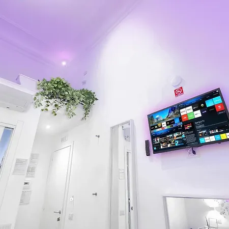 Maison Mari Bed and Breakfast Νάπολη