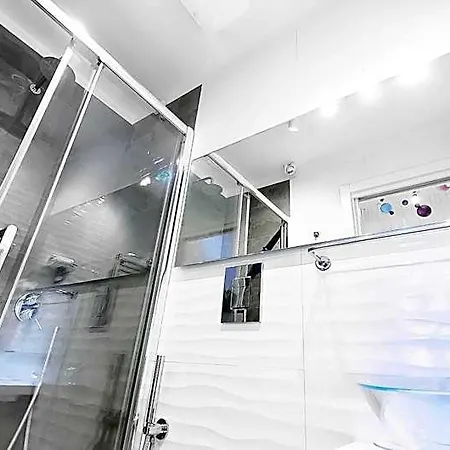 Maison Mari Nocleg ze śniadaniem 4*