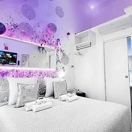 Nocleg ze śniadaniem Maison Mari 4*