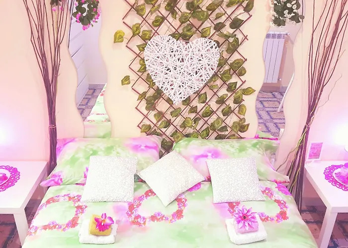 Maison Mari לינה וארוחת בוקר נאפולי